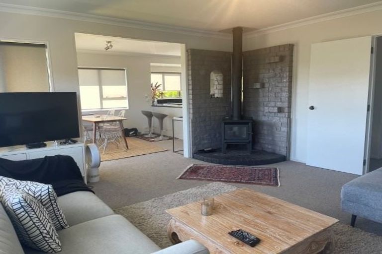 Photo of property in 73 Sutherland Road, Brookfield, Tauranga, 3110