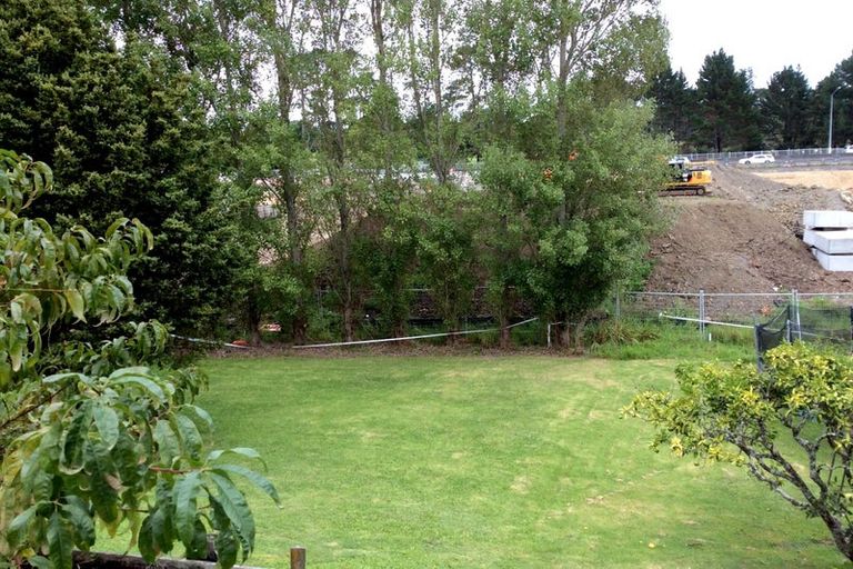 Photo of property in 1060 Great North Road, Point Chevalier, Auckland, 1022