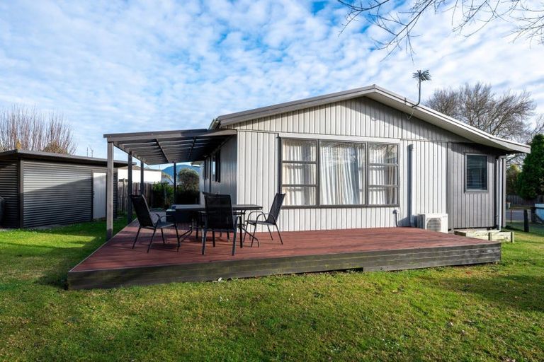 Photo of property in 43 Dickens Street, Owhata, Rotorua, 3010