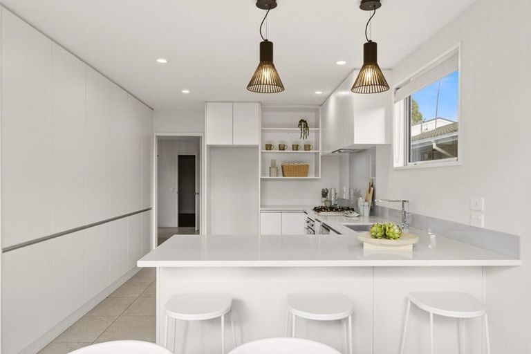 Photo of property in 132 Edgeware Road, St Albans, Christchurch, 8014