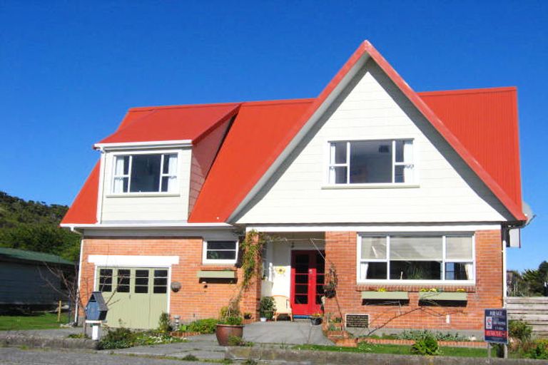 Photo of property in 8 Nelson Street, Greymouth, 7805