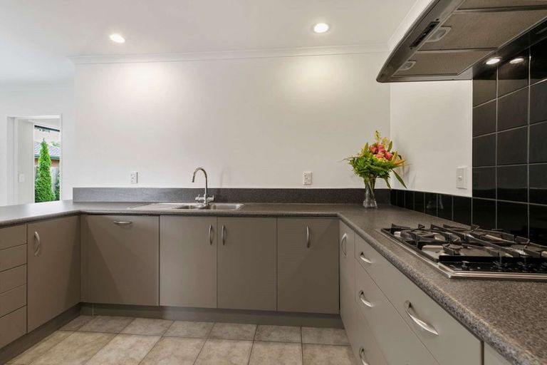 Photo of property in 15 Lockhart Place, Rototuna, Hamilton, 3210