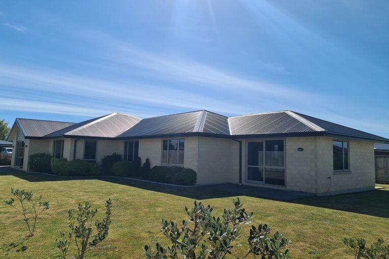 Photo of property in 21 Quartz Drive South, Rolleston, 7614