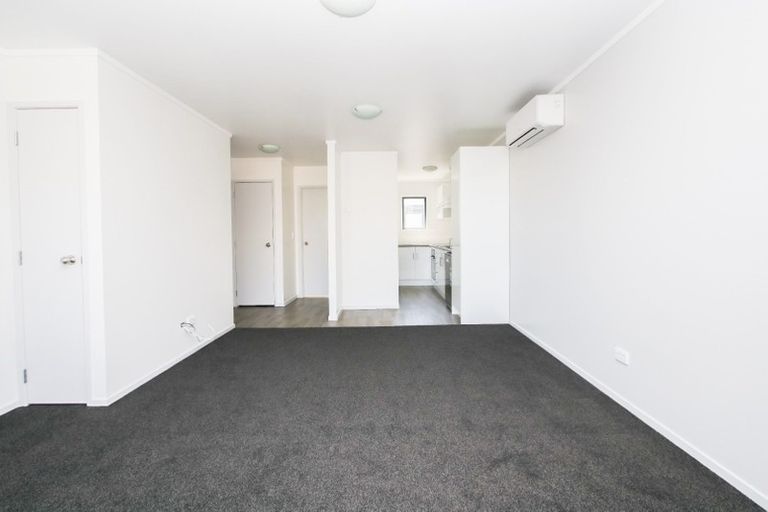 Photo of property in 4/200 Old Farm Road, Hamilton East, Hamilton, 3216