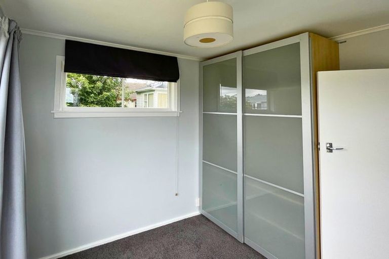Photo of property in 15 Gray Avenue, Paraparaumu Beach, Paraparaumu, 5032