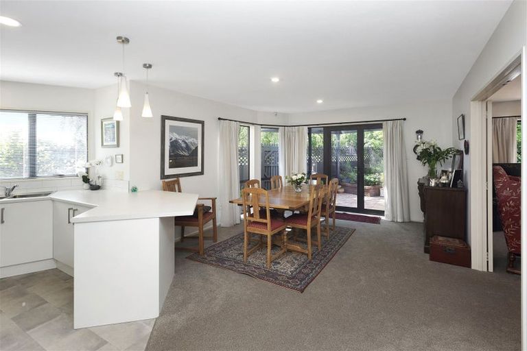 Photo of property in 26a Westburn Terrace, Burnside, Christchurch, 8041