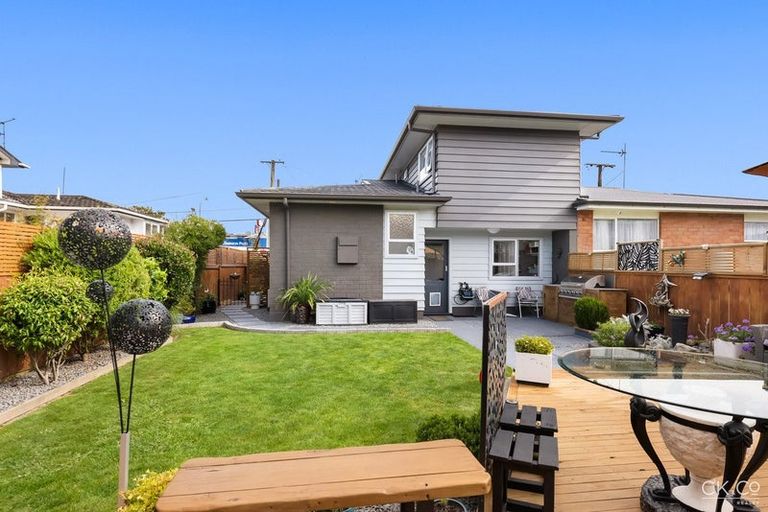 Photo of property in 962b High Street, Avalon, Lower Hutt, 5011