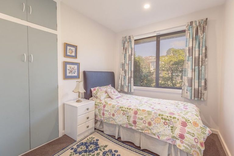 Photo of property in 116 Major Hornbrook Road, Mount Pleasant, Christchurch, 8081