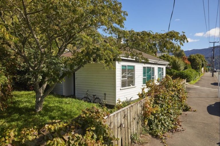 Photo of property in 83 Main Rd Havelock, Havelock, 7100