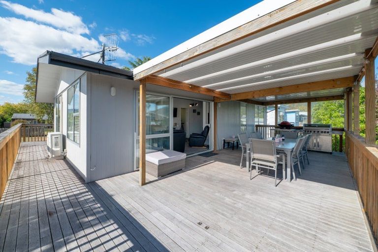 Photo of property in 14 Ogilvie Road, Kinloch, Taupo, 3377