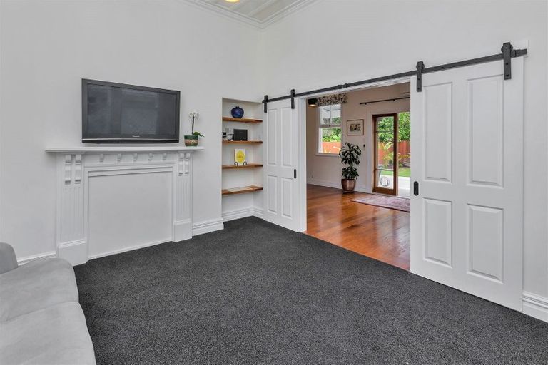 Photo of property in 30 First Avenue, Avenues, Whangarei, 0110