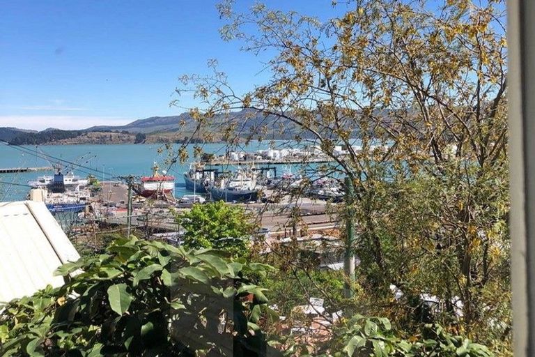Photo of property in 20 Saint Davids Street, Lyttelton, 8082