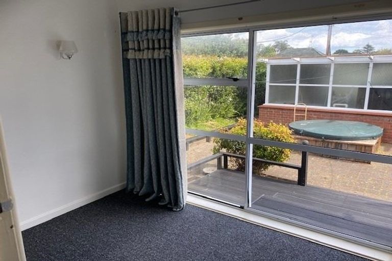 Photo of property in 1/7 Waterloo Road, Milford, Auckland, 0620