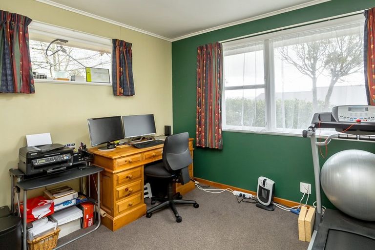 Photo of property in 63 Wakeman Street, Pahiatua, 4910