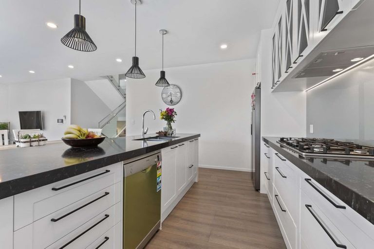 Photo of property in 3 Parkview Drive, Gulf Harbour, Whangaparaoa, 0930