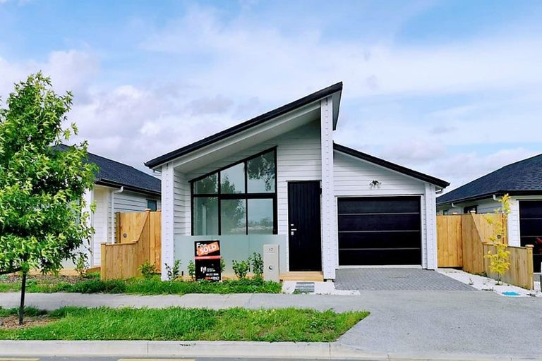 Photo of property in 17 Kahui Parade, Karaka, Papakura, 2113