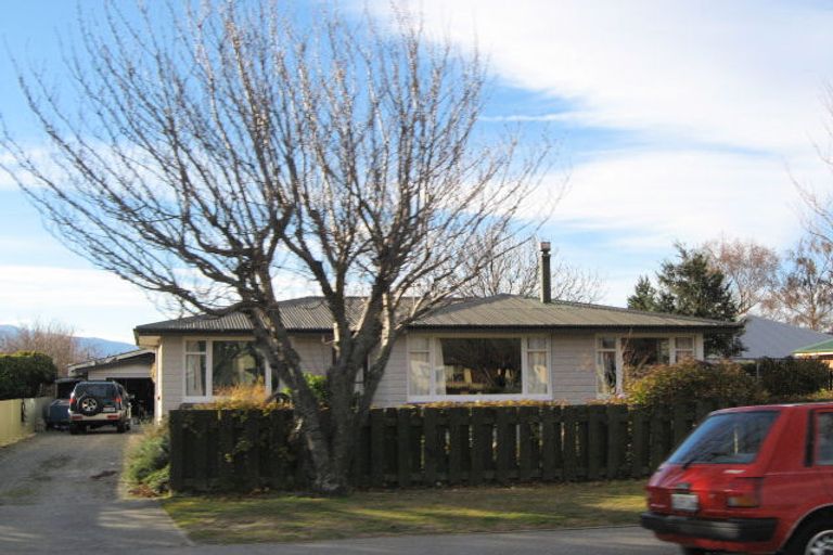 Photo of property in 99 Inniscort Street, Cromwell, 9310