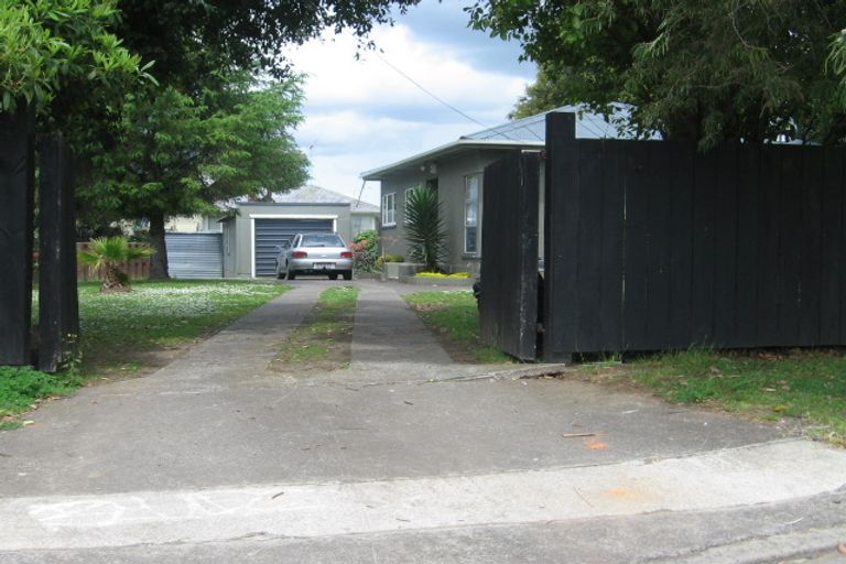 Photo of property in 132 Pah Road, Papatoetoe, Auckland, 2025