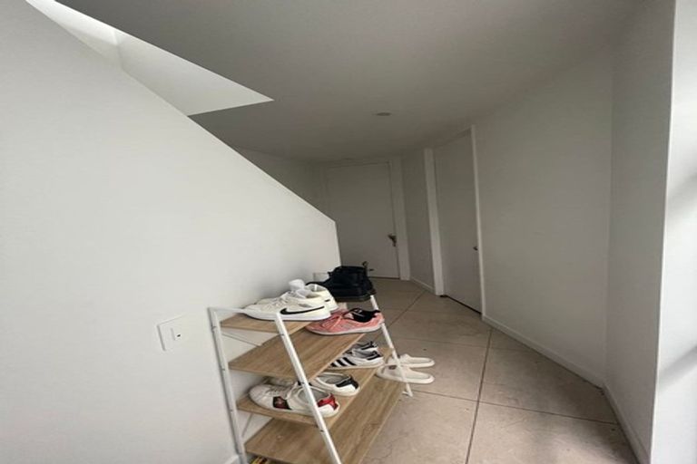 Photo of property in Sirocco Apartments, 803/8 Church Street, Wellington Central, Wellington, 6011