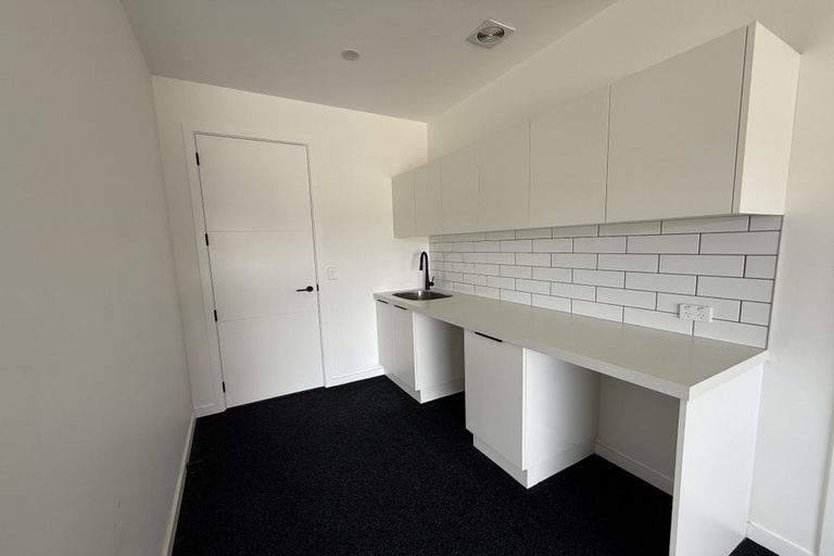 Photo of property in 43 Pounamu Avenue, Albert Town, Wanaka, 9305