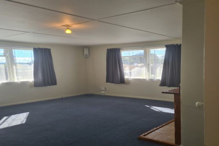 Photo of property in 62 Mckillop Street, Ranui, Porirua, 5024