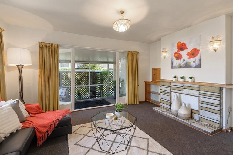 Photo of property in 14 Coniston Avenue, Ilam, Christchurch, 8041