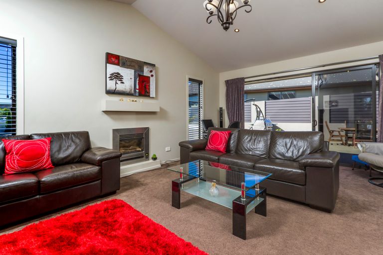 Photo of property in 42 Covent Drive, Stoke, Nelson, 7011