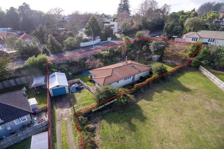 Photo of property in 54 Banbury Crescent, Fairfield, Hamilton, 3214