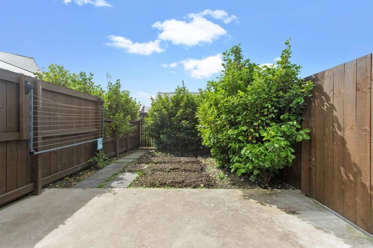 Photo of property in 33 Alliance Lane, Papakura, 2110