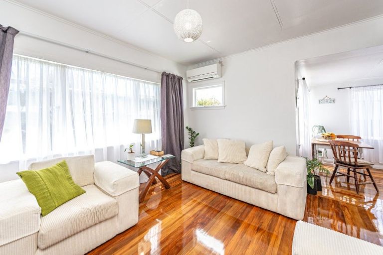 Photo of property in 2 Hodge Place, Aramoho, Whanganui, 4500