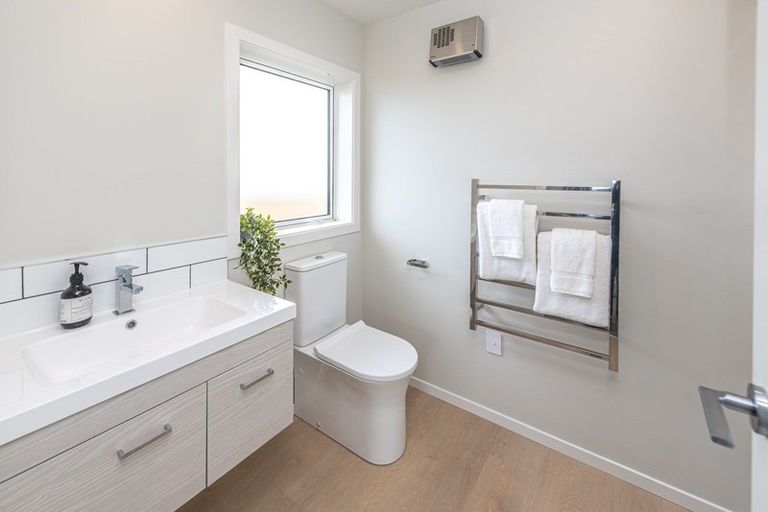 Photo of property in 51 Tirimoana Place, Otamatea, Whanganui, 4501