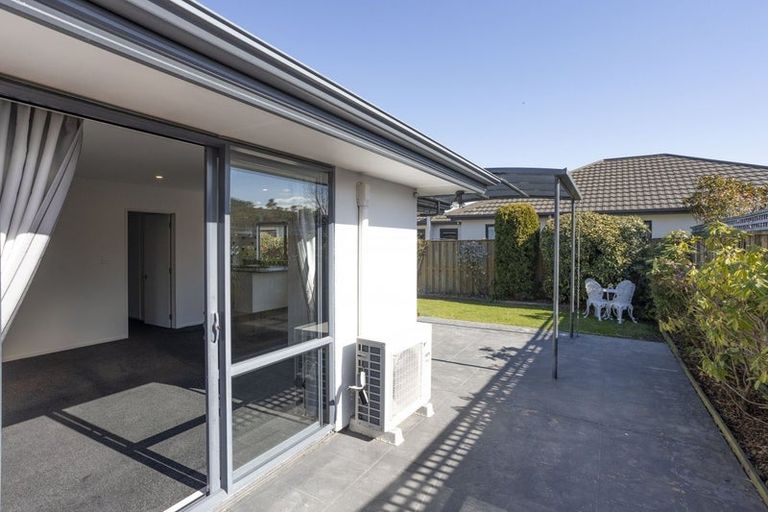 Photo of property in 52 Mahlet Street, Northwood, Christchurch, 8051