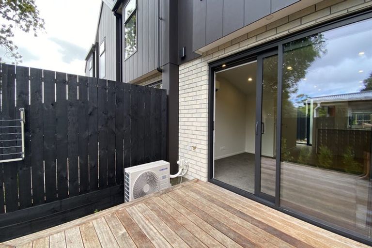 Photo of property in 5/109 Taikata Road, Te Atatu Peninsula, Auckland, 0610