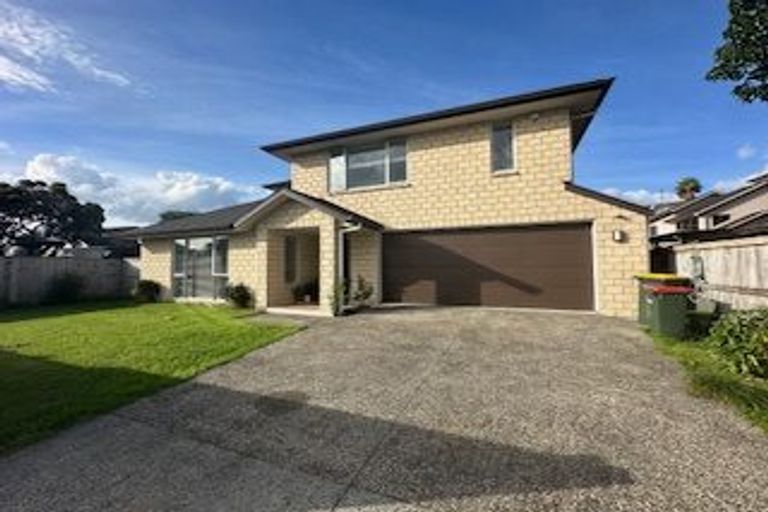 Photo of property in 46 Hattaway Avenue, Bucklands Beach, Auckland, 2012