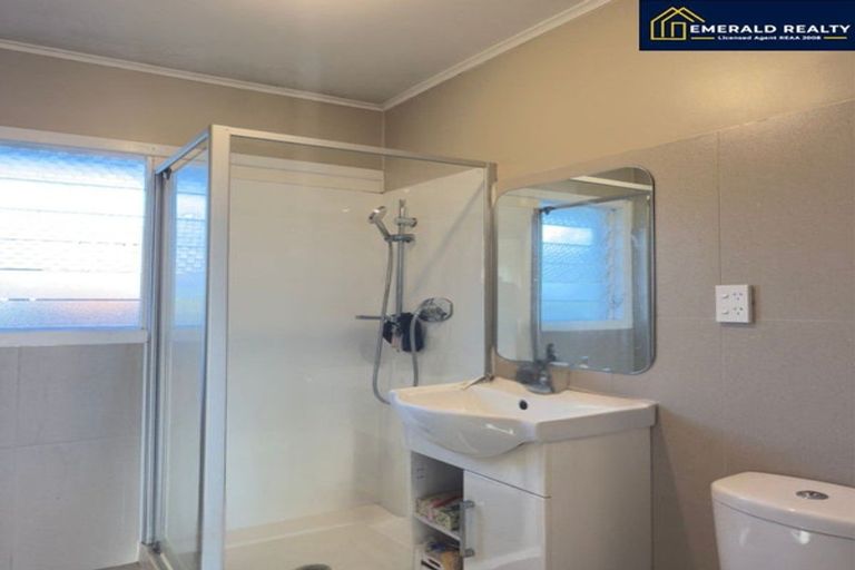 Photo of property in 2/19 Motatau Road, Papatoetoe, Auckland, 2025