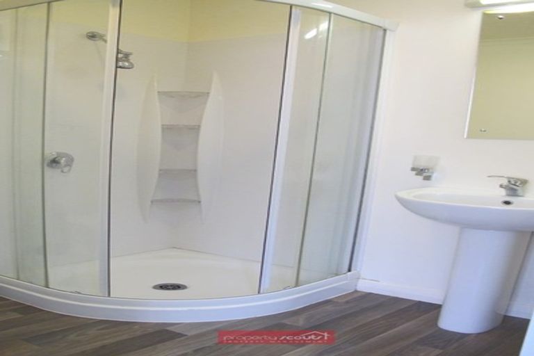 Photo of property in 3 Queen Street, Winton, 9720