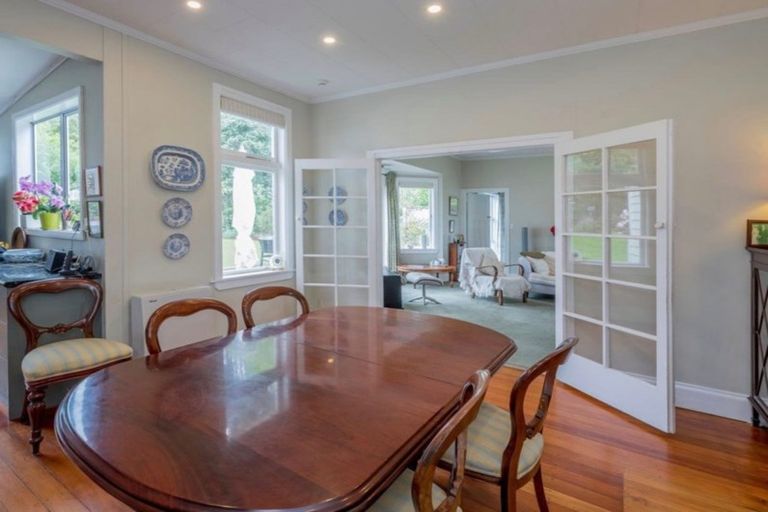 Photo of property in 71 Valley Road, Paraparaumu, 5032