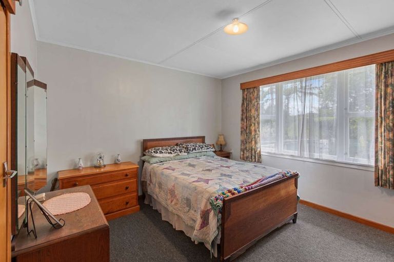 Photo of property in 1216 Main North Road, Urenui, 4375