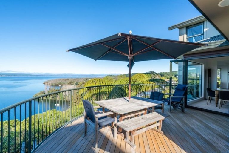 Photo of property in 2/71 Wakeman Road, Acacia Bay, Taupo, 3330