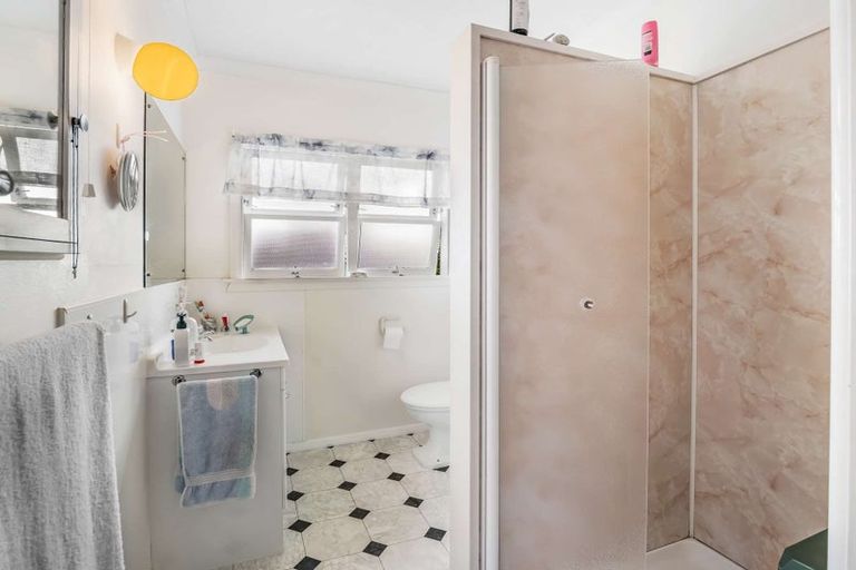 Photo of property in 2 Margaret Street, Levin, 5510