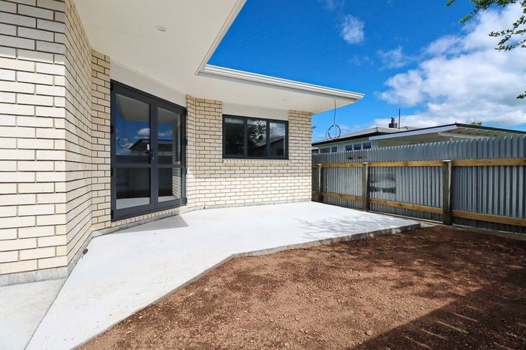 Photo of property in 22 Mcphee Street, Dannevirke, 4930