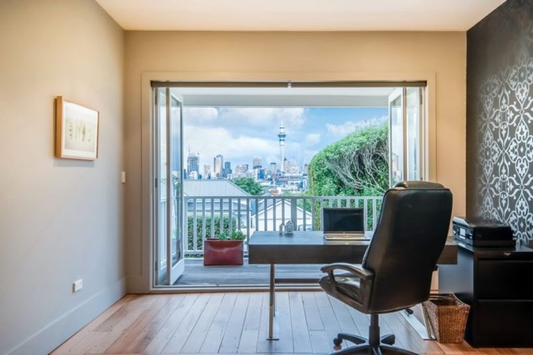 Photo of property in 36 Arthur Street, Freemans Bay, Auckland, 1011