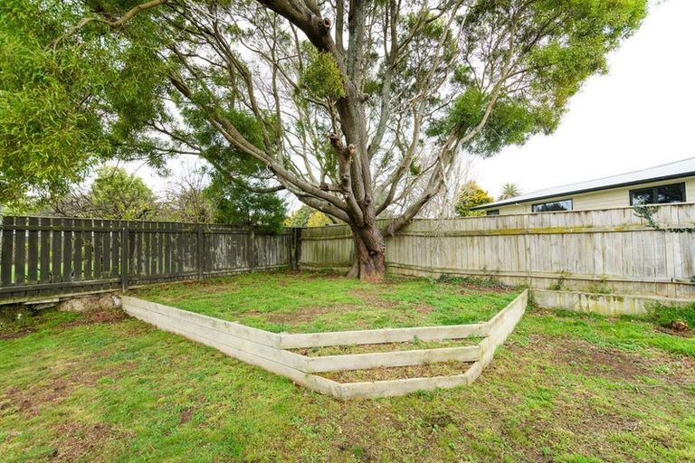 Photo of property in 4 Miles Place, Awapuni, Palmerston North, 4412