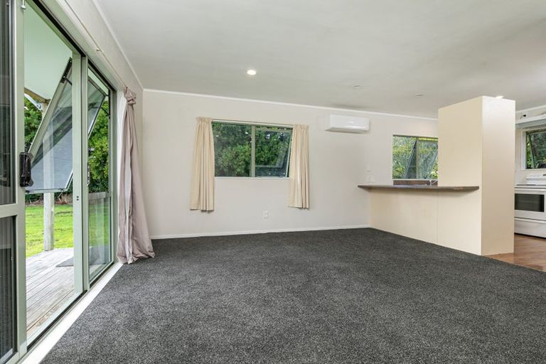 Photo of property in 101 Old Railway Road, Kumeu, 0892