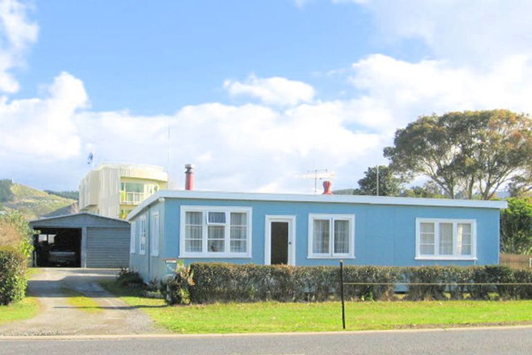 Photo of property in 319 Hetherington Road, Whangamata, 3620