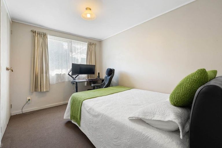 Photo of property in 2/19 Martin Road, Manurewa, Auckland, 2102