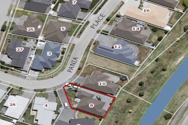 Photo of property in 8 Pania Place, Poraiti, Napier, 4112