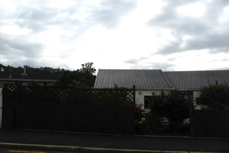 Photo of property in 74 Thorn Street, Caversham, Dunedin, 9012