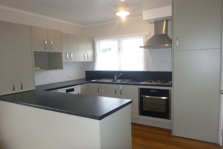 Photo of property in 17 Downing Avenue, Pirimai, Napier, 4112