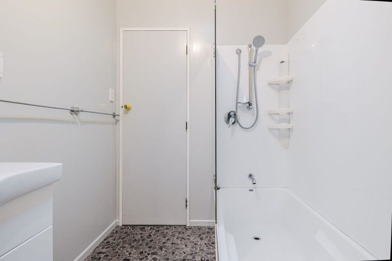 Photo of property in 61 Bryant Street, Takaro, Palmerston North, 4412